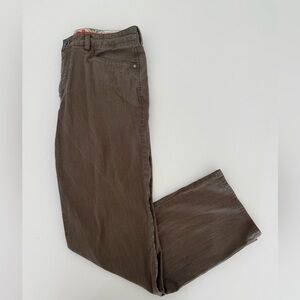 🪩 Tommy Bahama Men's Tan Chinos